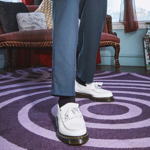 The Dr. Martens Adrian Yellow Stitch Leather Tassel Loafers-Size 7 NWT - Picture 12 of 12